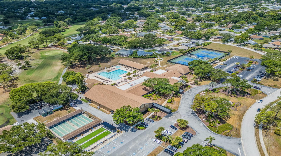 Highland Lakes Clubhouse,Pool And Spa