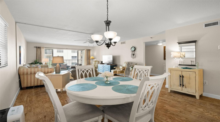 Indian Shores, Florida 33785, 2 Bedroom Bedrooms, ,2 Bathroombathrooms,Residential,For Sale,Gulf,0,Mfrtb8487618