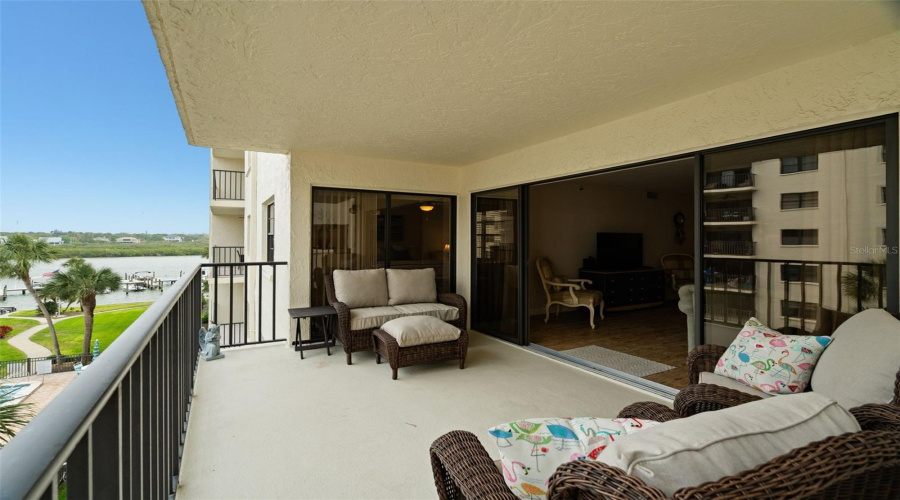 Indian Shores, Florida 33785, 2 Bedroom Bedrooms, ,2 Bathroombathrooms,Residential,For Sale,Gulf,0,Mfrtb8487618