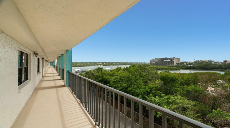 Indian Shores, Florida 33785, 2 Bedroom Bedrooms, ,2 Bathroombathrooms,Residential,For Sale,Gulf,0,Mfrtb8487618
