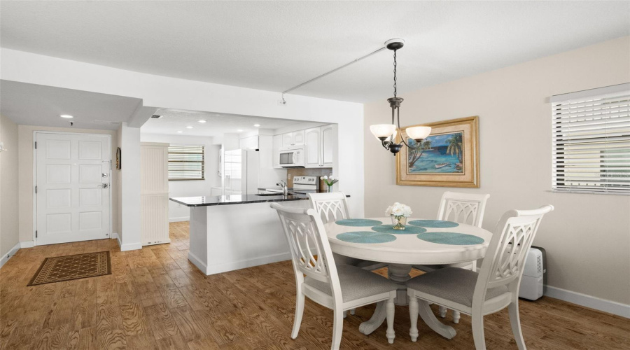Indian Shores, Florida 33785, 2 Bedroom Bedrooms, ,2 Bathroombathrooms,Residential,For Sale,Gulf,0,Mfrtb8487618