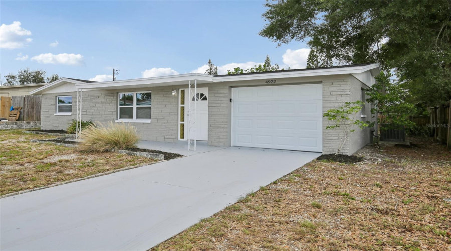 Holiday, Florida 34690, 3 Bedroom Bedrooms, ,1 Bathroombathrooms,Residential,For Sale,Panorama,0,Mfro6418958