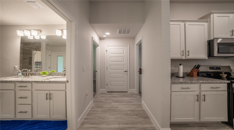 Dunnellon, Florida 34432, 4 Bedroom Bedrooms, ,3 Bathroombathrooms,Residential,For Sale,179Th Avenue,0,Mfrom730496
