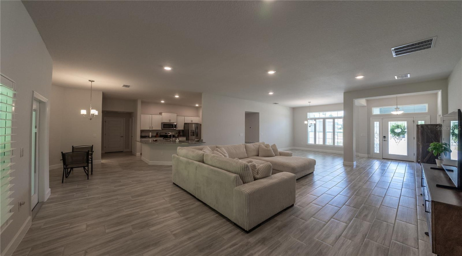 Dunnellon, Florida 34432, 4 Bedroom Bedrooms, ,3 Bathroombathrooms,Residential,For Sale,179Th Avenue,0,Mfrom730496