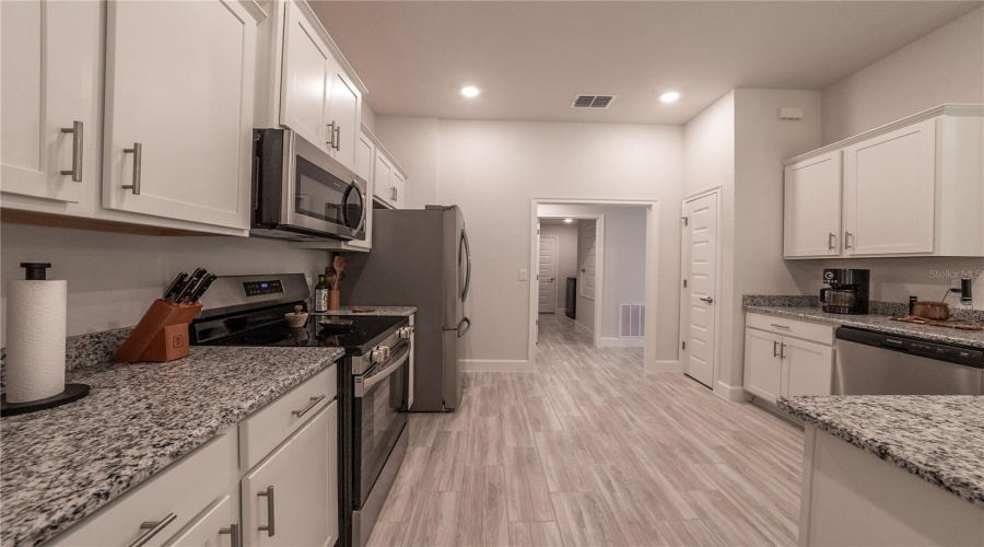 Dunnellon, Florida 34432, 4 Bedroom Bedrooms, ,3 Bathroombathrooms,Residential,For Sale,179Th Avenue,0,Mfrom730496