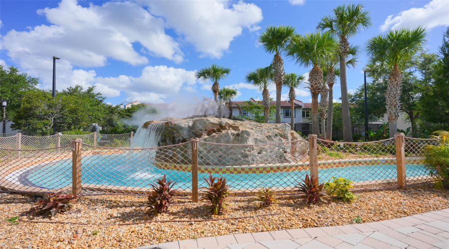 Kissimmee, Florida 34746, 2 Bedroom Bedrooms, ,2 Bathroombathrooms,Residential,For Sale,Water Mania,0,Mfro6410366