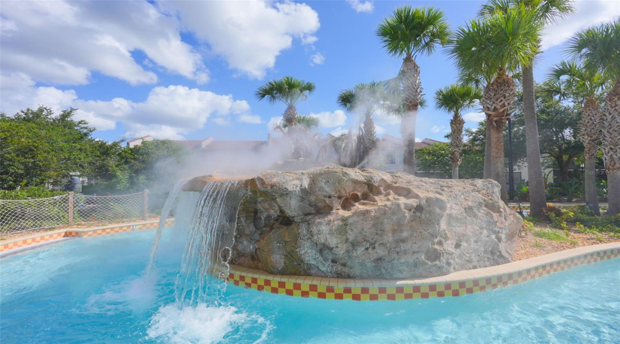Kissimmee, Florida 34746, 2 Bedroom Bedrooms, ,2 Bathroombathrooms,Residential,For Sale,Water Mania,0,Mfro6410366