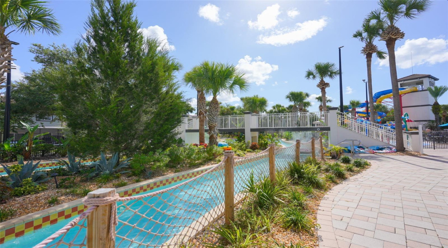 Kissimmee, Florida 34746, 2 Bedroom Bedrooms, ,2 Bathroombathrooms,Residential,For Sale,Water Mania,0,Mfro6410366