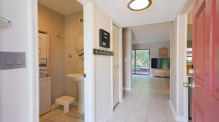 Kissimmee, Florida 34746, 2 Bedroom Bedrooms, ,2 Bathroombathrooms,Residential,For Sale,Water Mania,0,Mfro6410366
