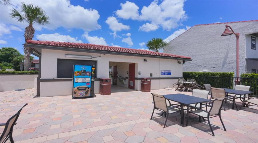 Kissimmee, Florida 34746, 2 Bedroom Bedrooms, ,2 Bathroombathrooms,Residential,For Sale,Water Mania,0,Mfro6410366