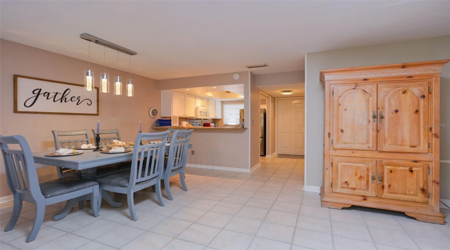 Kissimmee, Florida 34746, 2 Bedroom Bedrooms, ,2 Bathroombathrooms,Residential,For Sale,Water Mania,0,Mfro6410366