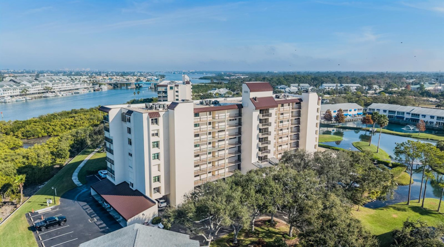 Largo, Florida 33774, 2 Bedroom Bedrooms, ,2 Bathroombathrooms,Residential,For Sale,Shipwatch,0,Mfrtb8461445