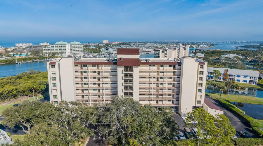 Largo, Florida 33774, 2 Bedroom Bedrooms, ,2 Bathroombathrooms,Residential,For Sale,Shipwatch,0,Mfrtb8461445