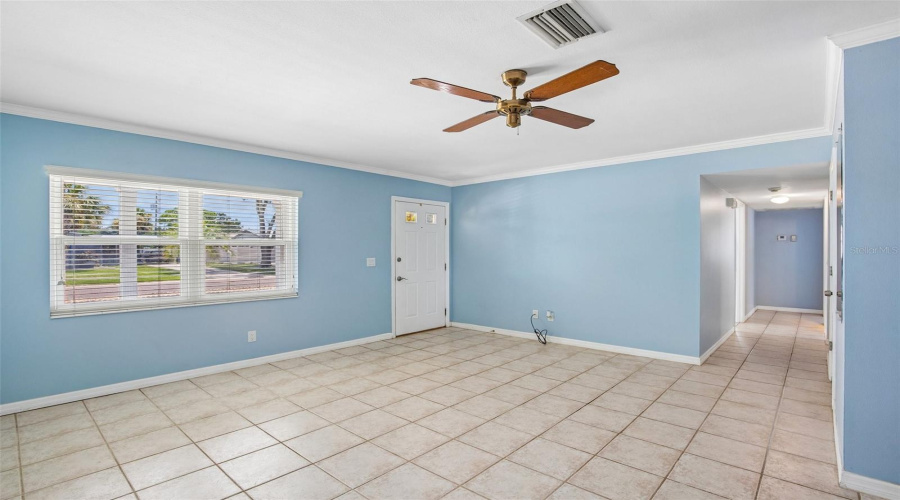 Tampa, Florida 33615, 2 Bedroom Bedrooms, ,1 Bathroombathrooms,Residential,For Sale,Eldorado,0,Mfrtb8538546