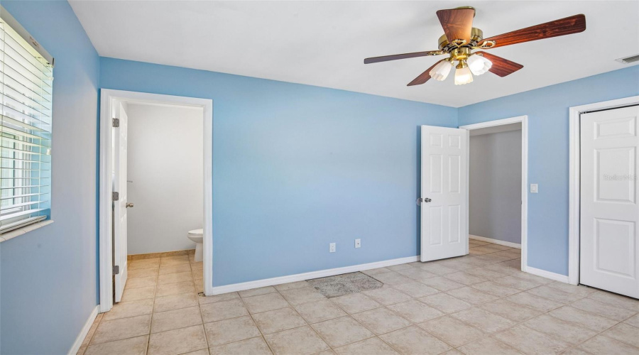 Tampa, Florida 33615, 2 Bedroom Bedrooms, ,1 Bathroombathrooms,Residential,For Sale,Eldorado,0,Mfrtb8538546