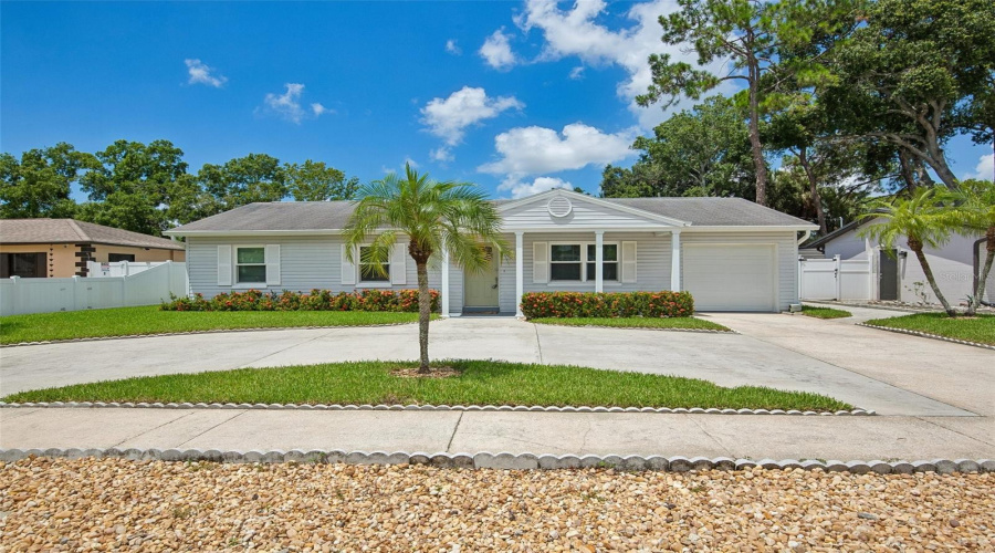 Tampa, Florida 33615, 2 Bedroom Bedrooms, ,1 Bathroombathrooms,Residential,For Sale,Eldorado,0,Mfrtb8538546