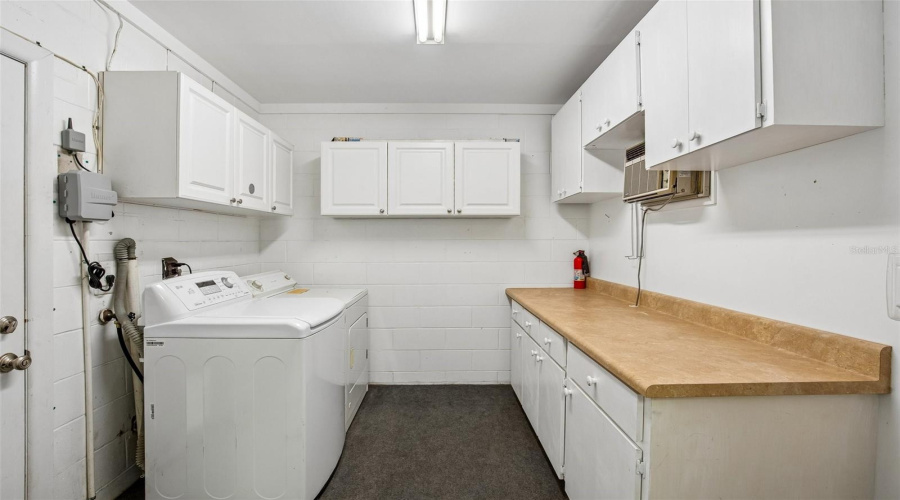Tampa, Florida 33615, 2 Bedroom Bedrooms, ,1 Bathroombathrooms,Residential,For Sale,Eldorado,0,Mfrtb8538546
