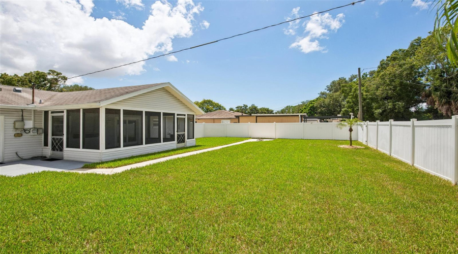 Tampa, Florida 33615, 2 Bedroom Bedrooms, ,1 Bathroombathrooms,Residential,For Sale,Eldorado,0,Mfrtb8538546