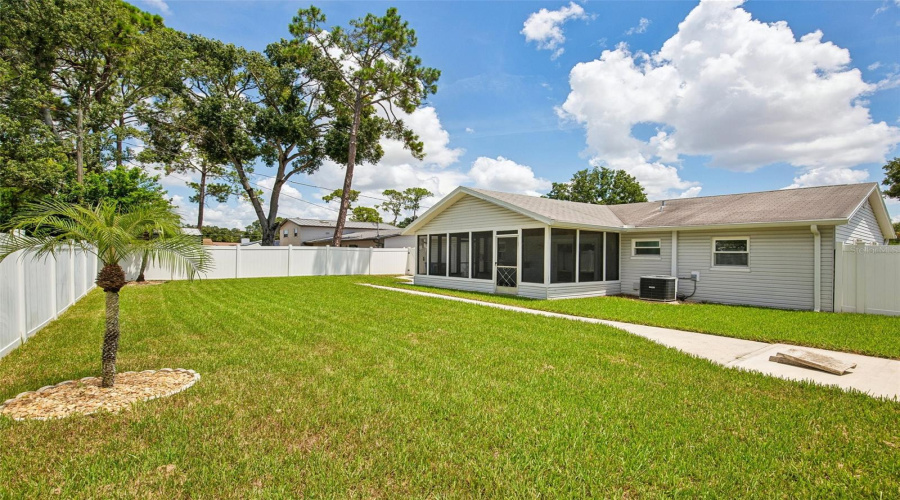 Tampa, Florida 33615, 2 Bedroom Bedrooms, ,1 Bathroombathrooms,Residential,For Sale,Eldorado,0,Mfrtb8538546