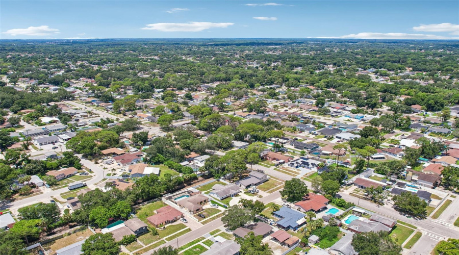 Tampa, Florida 33615, 2 Bedroom Bedrooms, ,1 Bathroombathrooms,Residential,For Sale,Eldorado,0,Mfrtb8538546