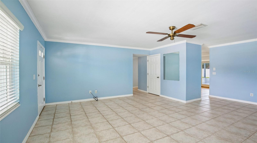 Tampa, Florida 33615, 2 Bedroom Bedrooms, ,1 Bathroombathrooms,Residential,For Sale,Eldorado,0,Mfrtb8538546