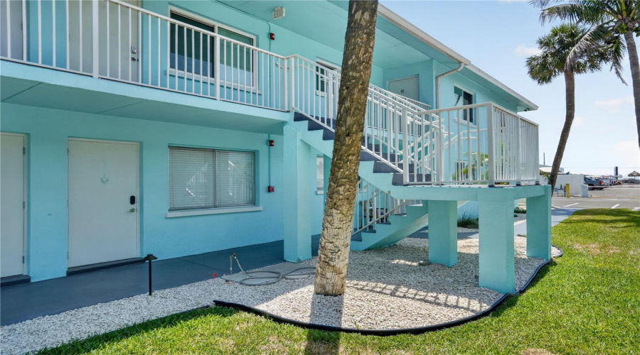 Bradenton Beach, Florida 34217, 2 Bedroom Bedrooms, ,1 Bathroombathrooms,Residential,For Sale,7Th,0,Mfra4694633