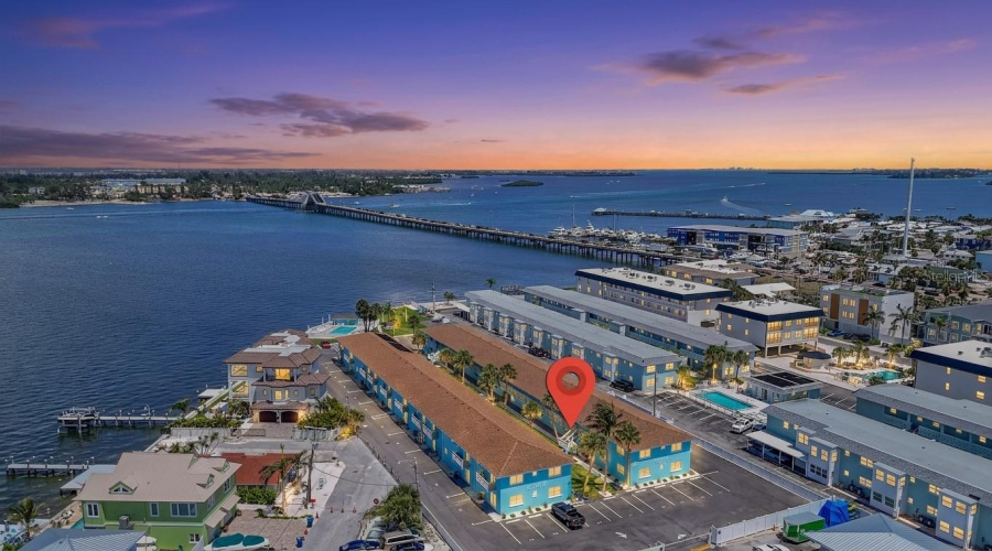 Bradenton Beach, Florida 34217, 2 Bedroom Bedrooms, ,1 Bathroombathrooms,Residential,For Sale,7Th,0,Mfra4694633