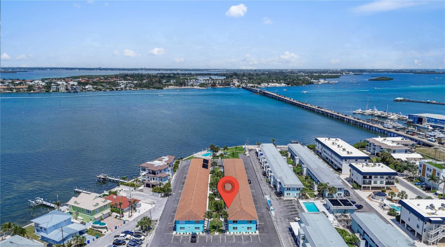 Bradenton Beach, Florida 34217, 2 Bedroom Bedrooms, ,1 Bathroombathrooms,Residential,For Sale,7Th,0,Mfra4694633