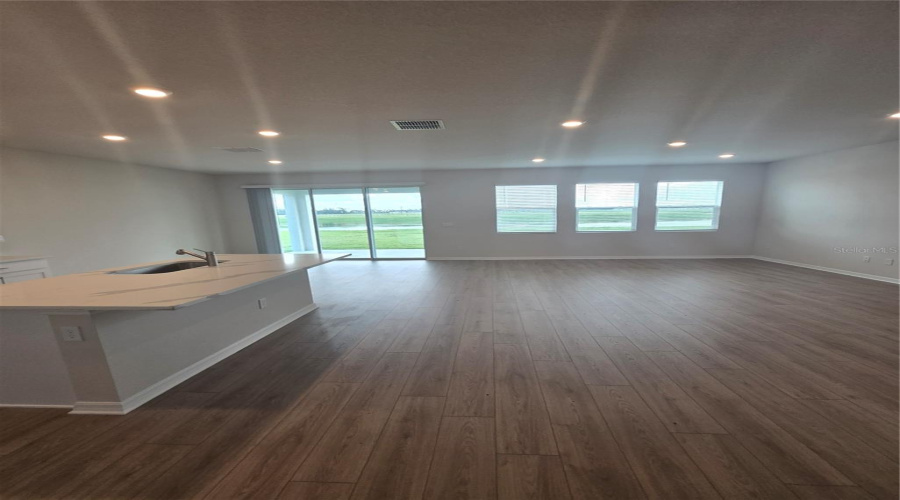 Parrish, Florida 34219, 4 Bedroom Bedrooms, ,3 Bathroombathrooms,Residential,For Sale,Bella Mar,0,Mfra4676356