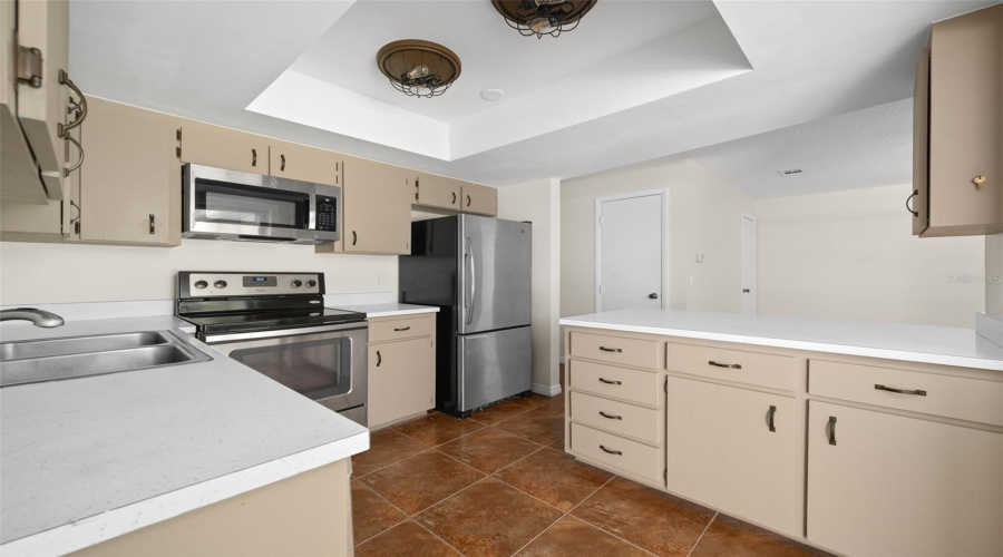Gainesville, Florida 32607, 2 Bedroom Bedrooms, ,2 Bathroombathrooms,Residential,For Sale,12Th,0,Mfrgc542713