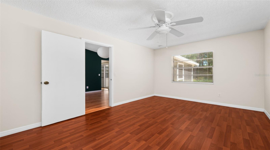 Gainesville, Florida 32607, 2 Bedroom Bedrooms, ,2 Bathroombathrooms,Residential,For Sale,12Th,0,Mfrgc542713