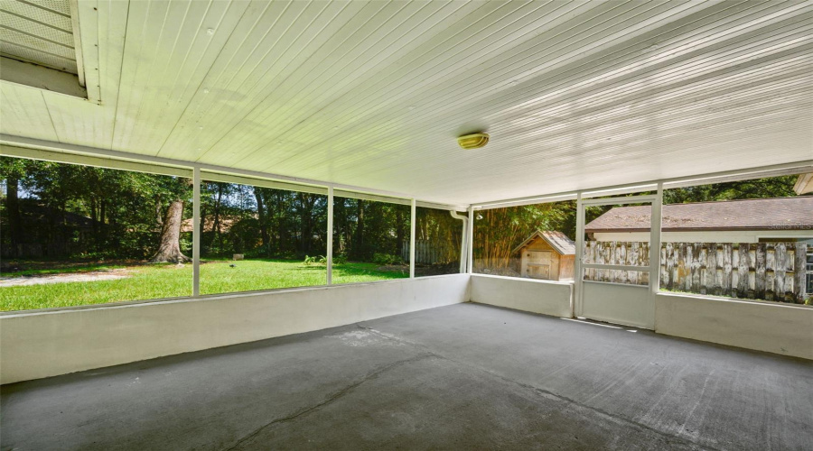 Gainesville, Florida 32607, 2 Bedroom Bedrooms, ,2 Bathroombathrooms,Residential,For Sale,12Th,0,Mfrgc542713