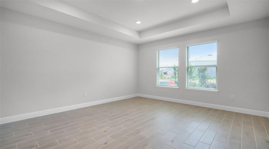 Winter Garden, Florida 34787, 4 Bedroom Bedrooms, ,3 Bathroombathrooms,Residential,For Sale,Shine View,0,Mfro6419967