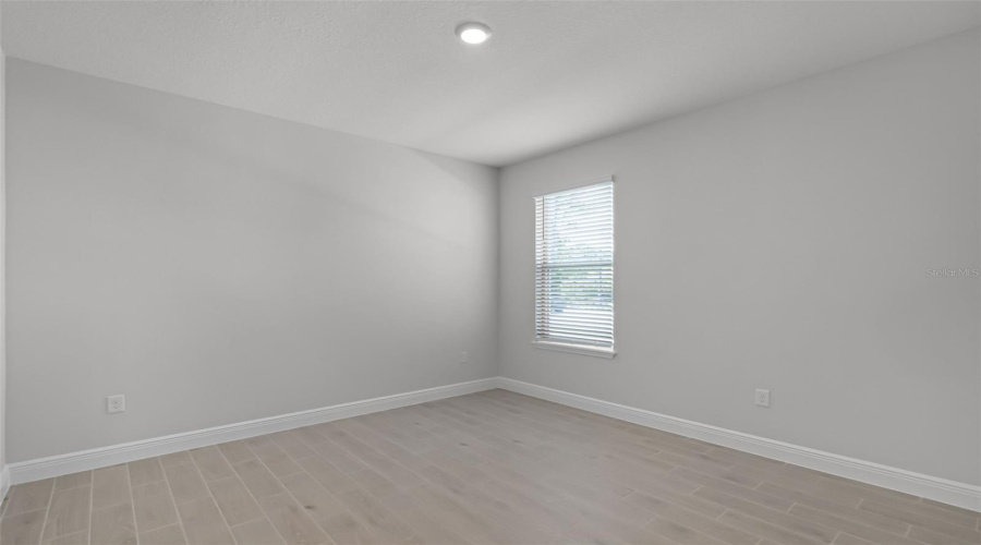 Winter Garden, Florida 34787, 4 Bedroom Bedrooms, ,3 Bathroombathrooms,Residential,For Sale,Shine View,0,Mfro6419967