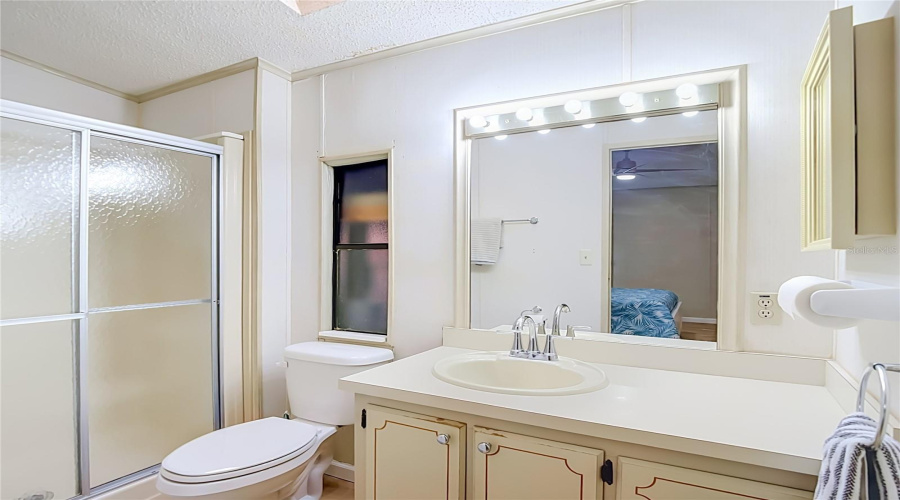 Owners Bath
