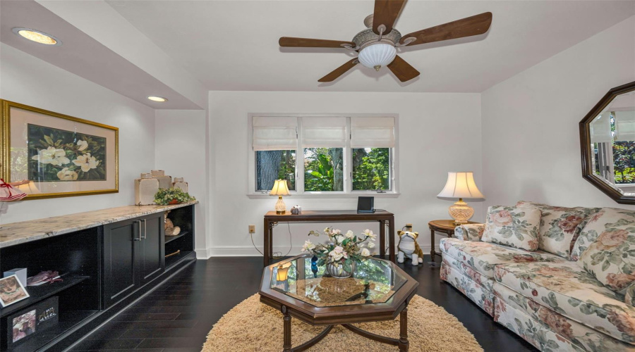 Private Sitting Room