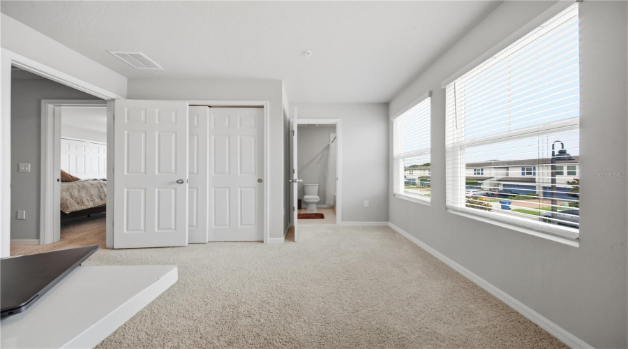 Ocoee, Florida 34761, 3 Bedroom Bedrooms, ,2 Bathroombathrooms,Residential,For Sale,Robin Holly,0,Mfro6431628