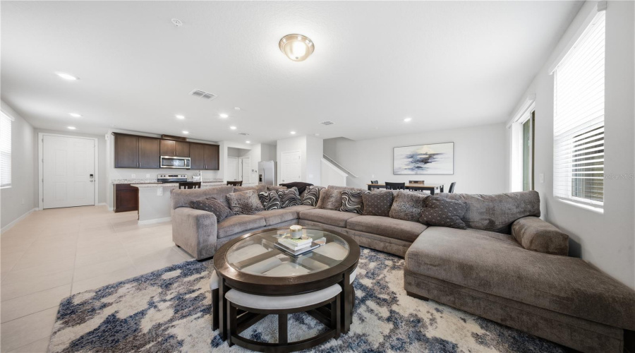 Ocoee, Florida 34761, 3 Bedroom Bedrooms, ,2 Bathroombathrooms,Residential,For Sale,Robin Holly,0,Mfro6431628
