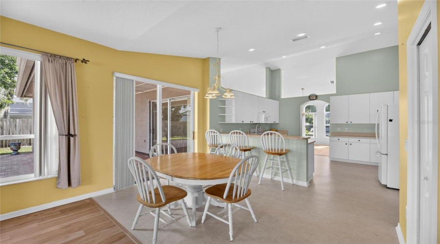Riverview, Florida 33569, 4 Bedroom Bedrooms, ,3 Bathroombathrooms,Residential,For Sale,Tarragon,0,Mfrtb8541104