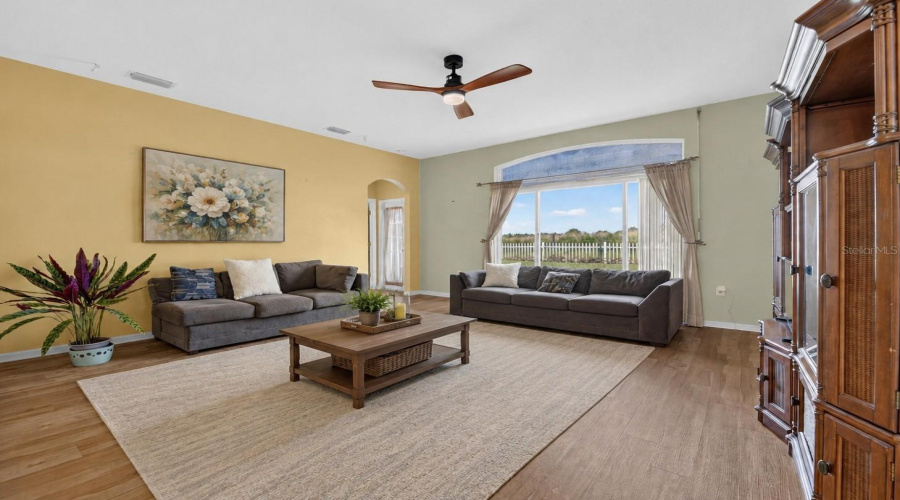 Riverview, Florida 33569, 4 Bedroom Bedrooms, ,3 Bathroombathrooms,Residential,For Sale,Tarragon,0,Mfrtb8541104
