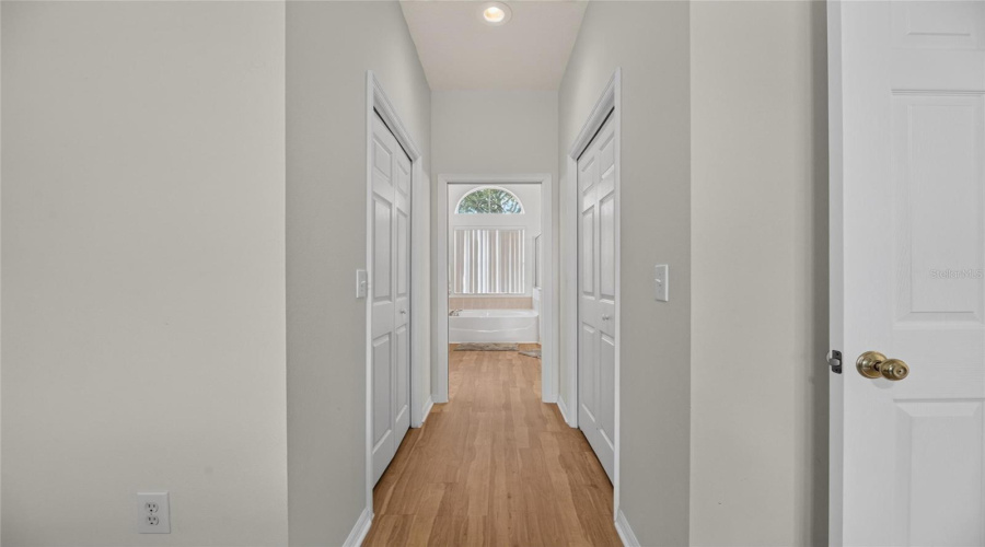 Riverview, Florida 33569, 4 Bedroom Bedrooms, ,3 Bathroombathrooms,Residential,For Sale,Tarragon,0,Mfrtb8541104
