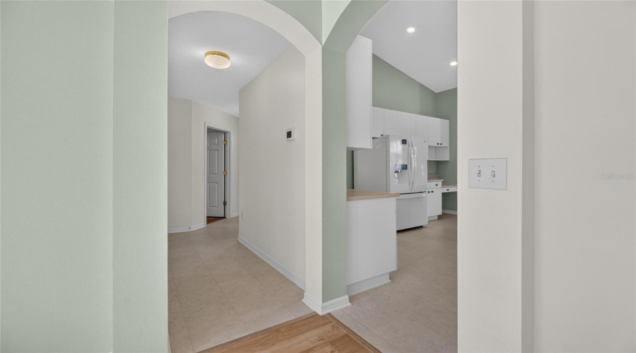Riverview, Florida 33569, 4 Bedroom Bedrooms, ,3 Bathroombathrooms,Residential,For Sale,Tarragon,0,Mfrtb8541104