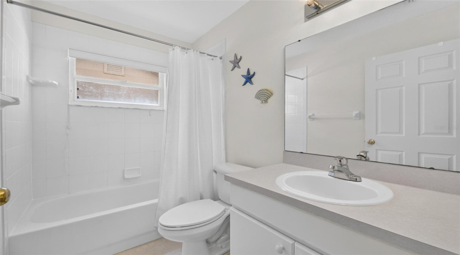 Riverview, Florida 33569, 4 Bedroom Bedrooms, ,3 Bathroombathrooms,Residential,For Sale,Tarragon,0,Mfrtb8541104