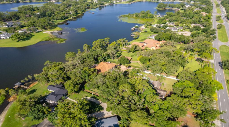 Lake Mary, Florida 32746, 4 Bedroom Bedrooms, ,3 Bathroombathrooms,Residential,For Sale,Lake Mary,0,Mfrtb8539078