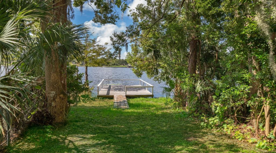 Lake Mary, Florida 32746, 4 Bedroom Bedrooms, ,3 Bathroombathrooms,Residential,For Sale,Lake Mary,0,Mfrtb8539078
