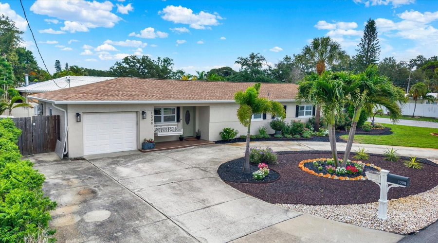 St Petersburg, Florida 33707, 3 Bedroom Bedrooms, ,3 Bathroombathrooms,Residential,For Sale,Marion,0,Mfrtb8516236