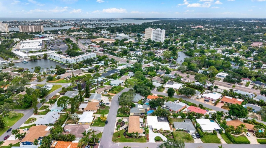 St Petersburg, Florida 33707, 3 Bedroom Bedrooms, ,3 Bathroombathrooms,Residential,For Sale,Marion,0,Mfrtb8516236