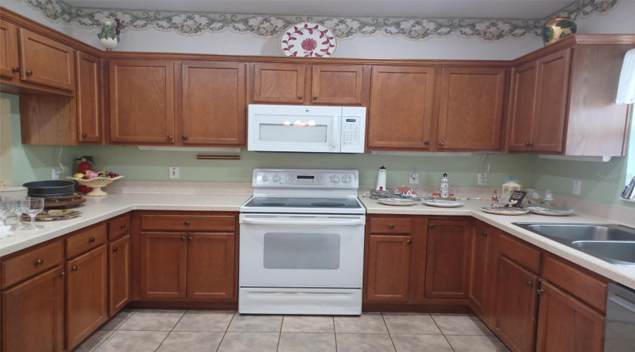 Dunnellon, Florida 34432, 3 Bedroom Bedrooms, ,2 Bathroombathrooms,Residential,For Sale,92Nd,0,Mfrom730947