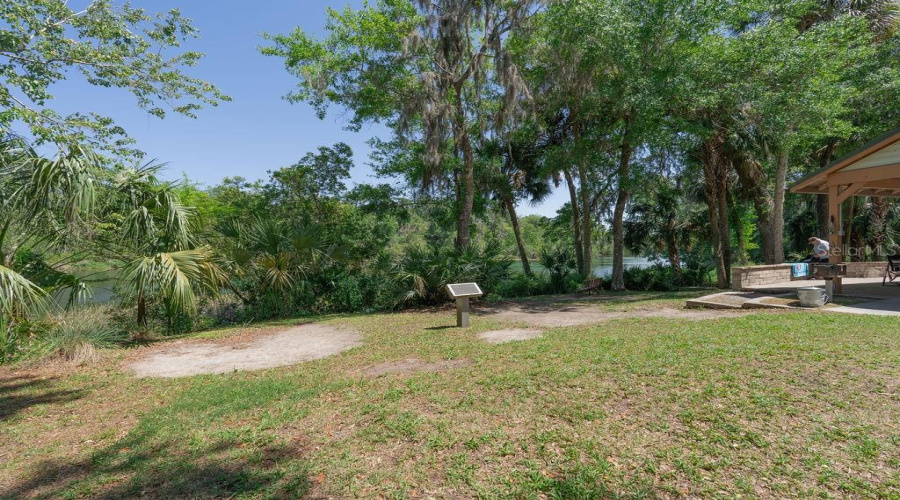 Dunnellon, Florida 34432, 3 Bedroom Bedrooms, ,2 Bathroombathrooms,Residential,For Sale,92Nd,0,Mfrom730947