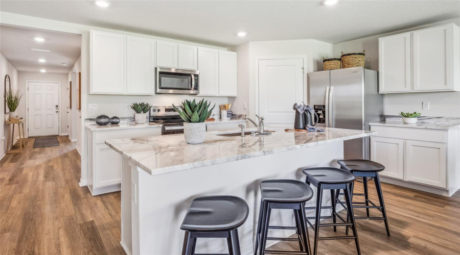 Palmetto, Florida 34221, 4 Bedroom Bedrooms, ,2 Bathroombathrooms,Residential,For Sale,Silver Moonlight,0,Mfra4694445